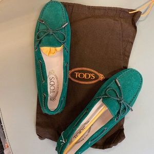 TOD's Classic Gommino Loafers BRAND NEW 37(US 6.5)